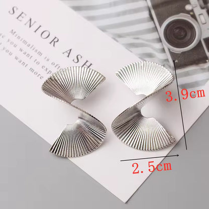 Spiral Twist Metal Dangle Earrings – Exaggerated Irregular Geometric Design, Elegant Smooth Brincos Jewelry
